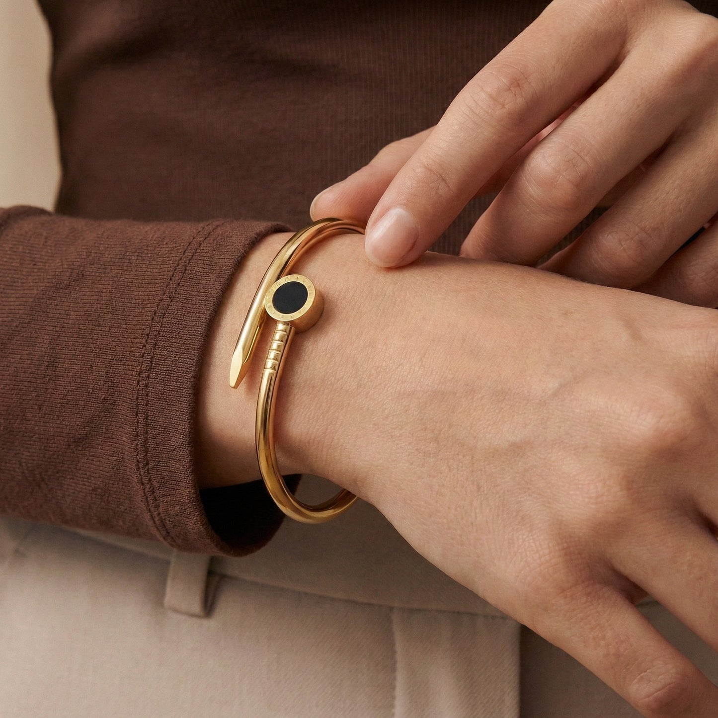 Amanda Gold Nail Bangle