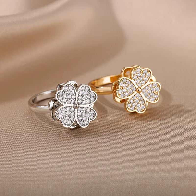 Qamar Aisha Clover Ring