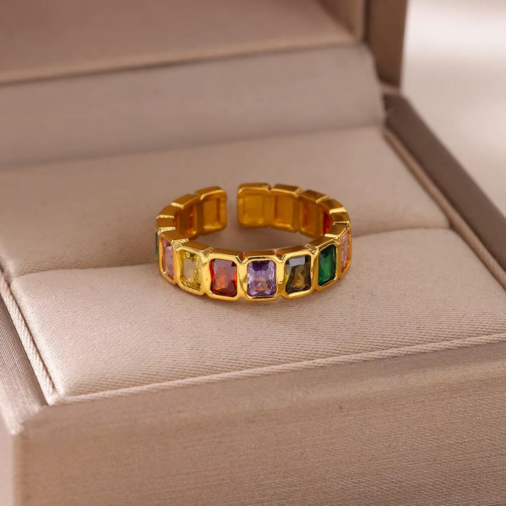 Qamar Noor Gem Ring