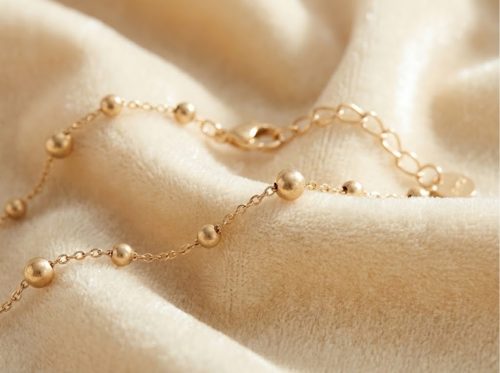 Ayah Trace Hand Chain